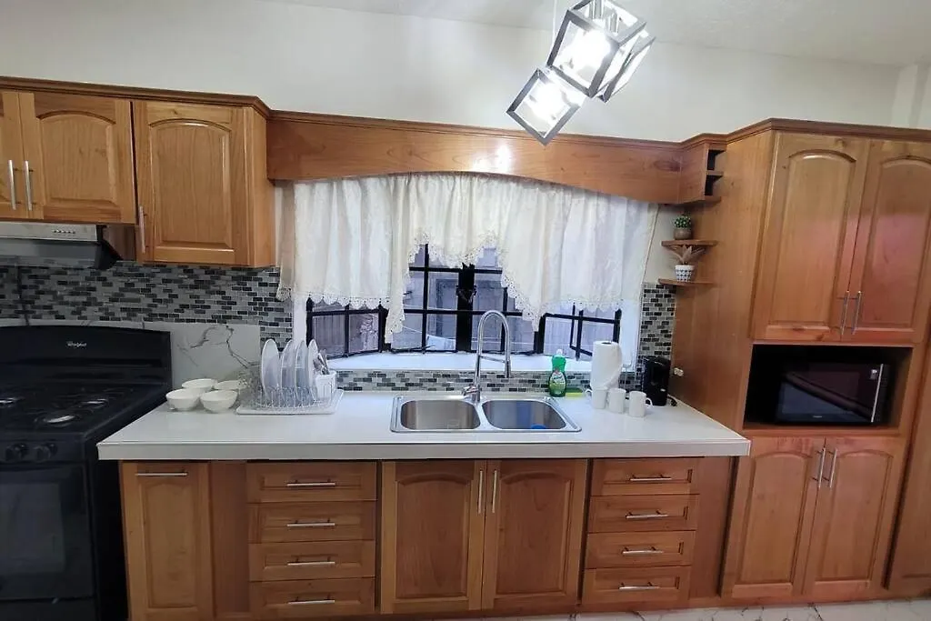 Adorable Arouca 1Bdr Apartment 0*,  Trinidad och Tobago